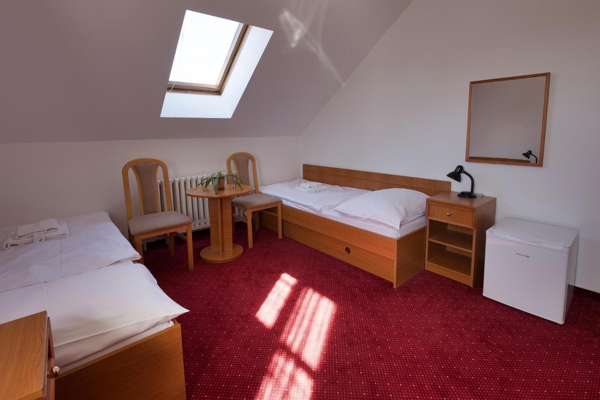Hotel U Cerneho Orla Telč Kültér fotó